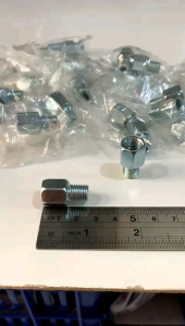 Baut Peninggi Spion Honda drat 14 10mm ulir kanan