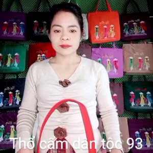 Túi tote thêu cô gái Việt Nam