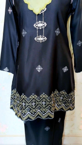 Kurung Pahang Moden Black Hitam