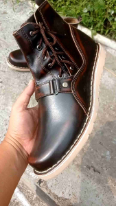 SEPATU Pol Kulit Pria: Desain Kasual & Nyaman