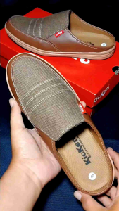 TERBARU Sepatu Sandal Kulit Casual Bustong Kickers Slop SlipOn Murah BERKUALITAS TERBAIK Sandal Pria