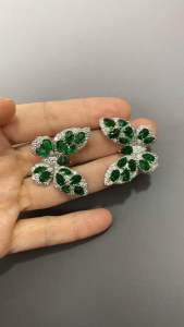 Elegant mother green butterfly fashion stud earring