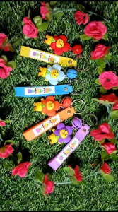 UPGRADE 🆔-Gantungan Kunci Bebek Sedih Bunga Matahari Gantungan kunci motor mobil tas lucu Premium