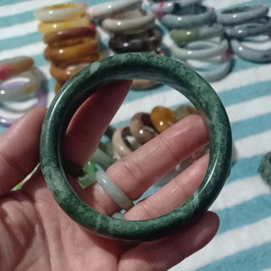 กำไลหยกsize 62 รหัส 059bb