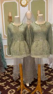 Kebaya Pagar Ayu & Kebaya Wisuda: Desain Tradisional untuk Acara Formal