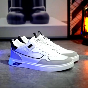 Sepatu Pria Putih Running Shoes Trendy Terbaru Sepatu Sekolah Cowok Kuliah Travelling