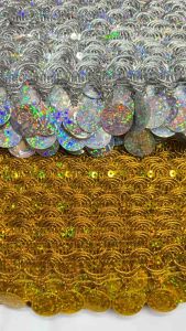 เทปดิ้นเงิน-ดิ้นทองห้อยตุ้งติ้งเหรียญพลาสติก เทปตุ้งติ้งเหรียญพลาสติก ขนาด 2 นิ้ว เริ่มต้นเมตรละ 119 บาท