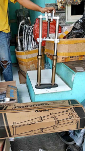 Shock depan Ninja RR Shockbreker depan ninja r PNP Tiger Megepro GL100 Gl max CB100 CB 125 MP Good quality Gorilla