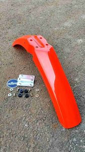 Spakbor Depan Merah Honda Win 100 & Suku Cadang Win Trail