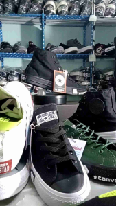 SEPATU SNEAKERS CONVERSE70S CT UNDEFEATED FULL HITAM SEKOLAH PRIA WANITA