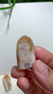 #RJ075 ซิทริน | Citrine ผลึกสีเหลือง หินธรรมชาติ หินสะสม น้ำหนัก 14.4 กรัม ผลึกธรรมชาติ