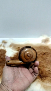 ตุ๊กตาไม้ สามารถใส่ปากการได้1แท่ง