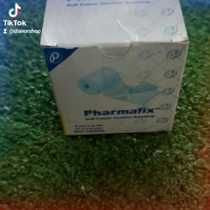 Pharmafix Plester Luka 5cmx5m: Plester Luka Untuk Pemakaian Sehari-hari
