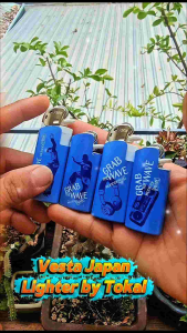 Bật lửa Vesta lighter Japan màu xanh dương với ốp thiết kế thể thao đã độ bơm trên thân - gas Đá