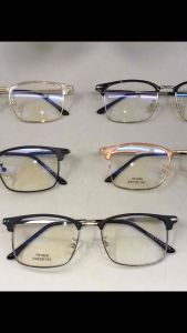 Stevensunnies Antibluelight eyeglasses square metal frame Repleaceble lens optical frame class A.