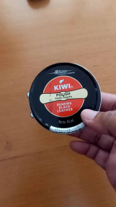 KIWI Semir Sepatu Paste SP 45ml - Perawatan Sepatu
