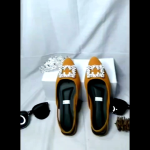 LeniShoes13 Sepatu Sandal Wanita Beludru Aksesoris Kotak