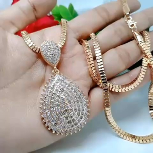 KALUNG LIONTIN UKURAN JUMBO DAN SEDANG TERLARIS