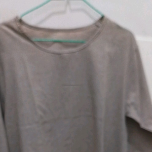 Thrift Atasan Casual Wanita Dengan Bahan Katun Berkualitas & Ukuran Jumbo