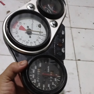 SPEDOMETER HONDA NSR ORIGINAL  MODEL TAHuN KE DUA BEKAS