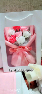 Bó hoa hồng sáp thơm mix màu kèm túi set hoa tặng Công ty doanh nghiệp ngày lễ 8/3 20/10 20/11lễ trao giải...