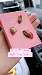 Sabun Mandi Rose Susu Kambing Natural Rose Soap Antiaging Aromatherapy Organic Anti Jeragat Kulit Bersih tanpa Kulit Kering Suitable for Sensitive Skin