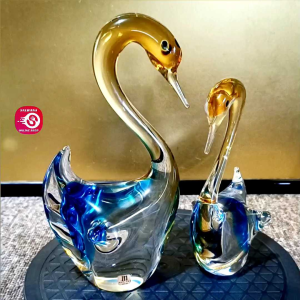 MULTIGLASS JAPAN BLUE AMBER-TONED SWAN COUPLE ART GLASS FIGURINE SET • JAPAN SURPLUS • HOME DECOR