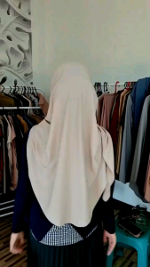 hijab instan /hijab pet antem / daily hijab / jilbab instan / hijab jersey / hijab simple