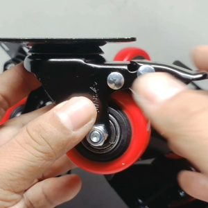 Roda Caster Merah Plat Tebal Hidup plus Rem 2 Inch