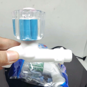 Kran Air Putar Paris / Keran Taman