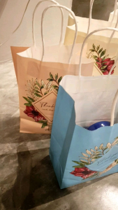 10 Pieces Kraft Paper Bags with Love Thank You Print ppb027 Suitable for Wedding Celebration and Birthday Party