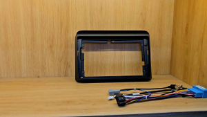 bộ mặt dưỡng màn hinh androi 9inch SUZUKI XL7/ERTIGA. dùng nâng cấp từ màn hình zin lên màn hình androi 9inch thông dụng