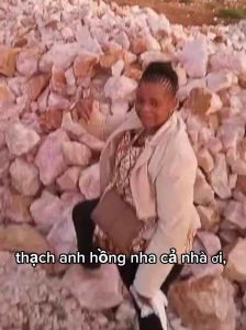 Bộ Đá Guasha Massage xoá nhăn + Cây Lăn Massage Nâng Cơ Bằng Đá Tự Nhiên