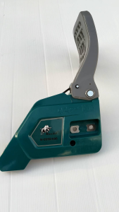 อะไหล่เลื่อยฝาครอบโซ่/ครอบครัชของแท้ เลื่อยยนต์ กระทิงดำ BLACK BULL รุ่น 6000-60 M ดึงเบาสตาร์ทง่าย เลื่อย 6000 (ราคาต่อ1ชุด) #งานคุณภาพ #ตรงปก