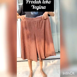 CELANA KULOT PENDEK WANITA BAHAN BABAT ELASTIS TERBARU TERMURAH TERKINI TERSEDIA UKURAN STANDAR DAN JUMBO