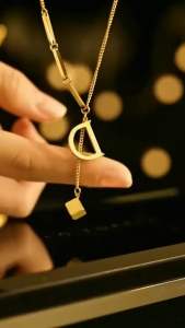 (Bebas beli 2 dapat bonus) H-Girl888 COD Kalung huruf A cakep titanium wanita original Korea