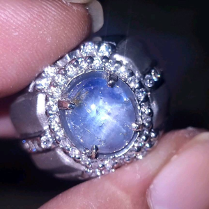 Safir Biru Alami Ceylon Sri Lanka Tanpa Pengolahan