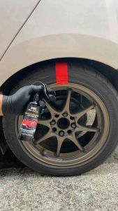 น้ำยาเคลือบยางดำ NK BLACK ขนาด 200ml.กันน้ำ100% แถมฟองน้ำทายาง 1 อัน