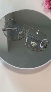 ผ้าออโต้น้ำหนัก ผ้าขาวแว่นตากรองแสง A52 คานคาด แว่นนนท์ ธนนท์ กรองแสงออกแดดเปลี่ยนสี เป็นสีดำ แว่นตาบลูบล๊อก