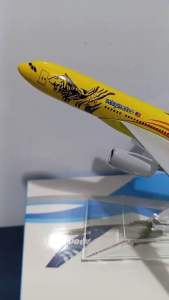 Malaysia Tiger Airplane Diecast Aircraft Model Collection 6 inches - Durable Diecast Material for Collectors and Aviation Enthusiasts