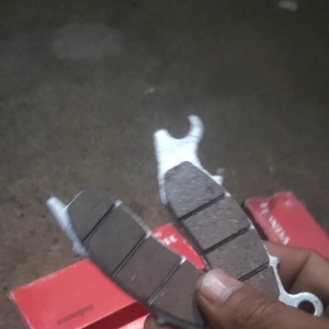 Discpad Depan Vario 110 & Kampas Rem Cakram Vario 110 Lama