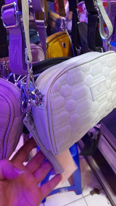 Tas Slingbag Sighmon Y-9090-102: Tas Selempang Wanita Model Terbaru