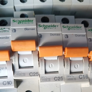 MCB domae 1pashe copotan panel muluss mulai Amper 6a sampai 40a