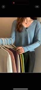 Knitted women’s sweater top/knitted plain color long-sleeve blouse