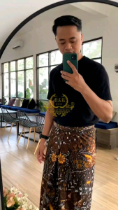 Sarung Santri Motif Terbaru Warna Coklat Sarung Semi Bakaran Murah Meriah Sarung Batik Jaya