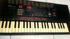 keyboard piano yamaha pss590 normal second