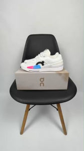 Sepatu On The Roger Pro 2 White Malibu