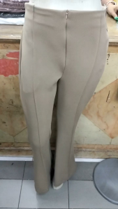 Celana Cutbray Bahan Scuba: Pilihan Terbaik untuk Aktivitas Outdoor