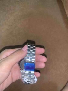 SEVEN MINUTE M705: Jam Tangan Wanita Stainless & Elegan