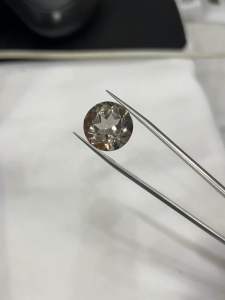 1255- ĐÁ THẠCH ANH KHÓI THIÊN NHIÊN KHÔNG XỬ LÝ ( thông số trong ảnh chụp) 12.55 Carat